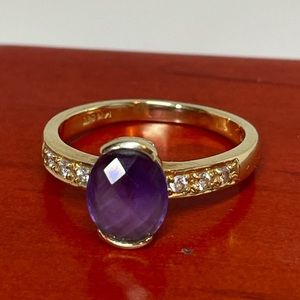 Oval Amethyst White Diamond 14k Yellow Gold 585